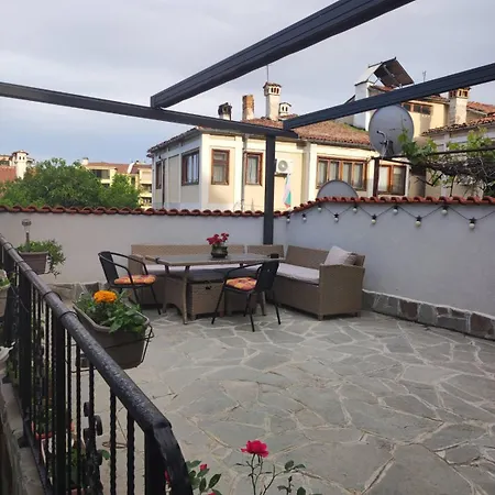 Apartment Marchevi In The Old Town